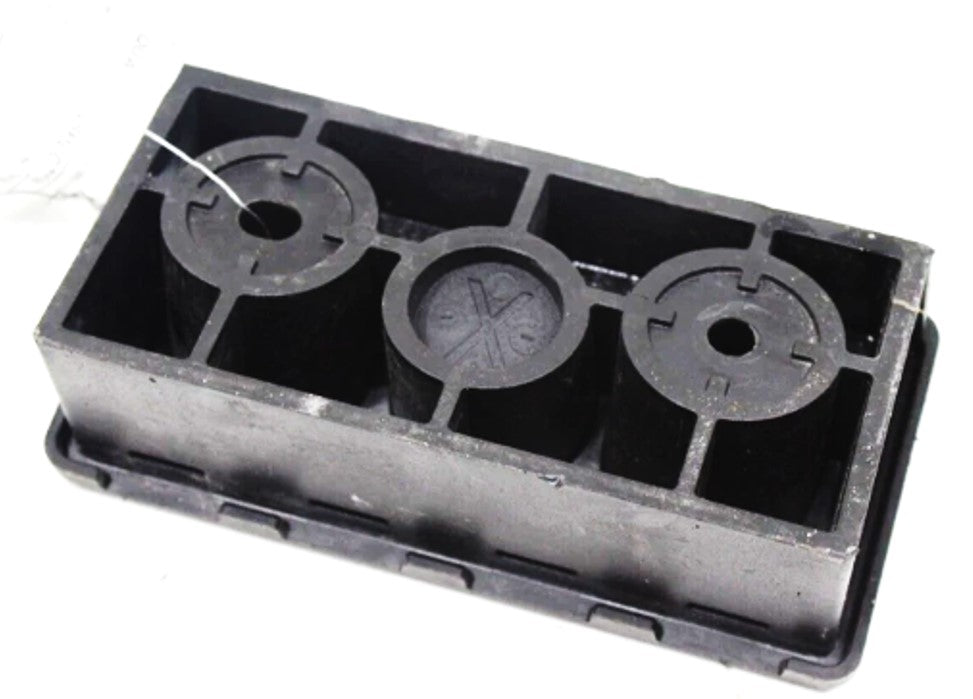 TEX-1045887-A For Tesla Model X Front Right Car Lifting Threshold Support