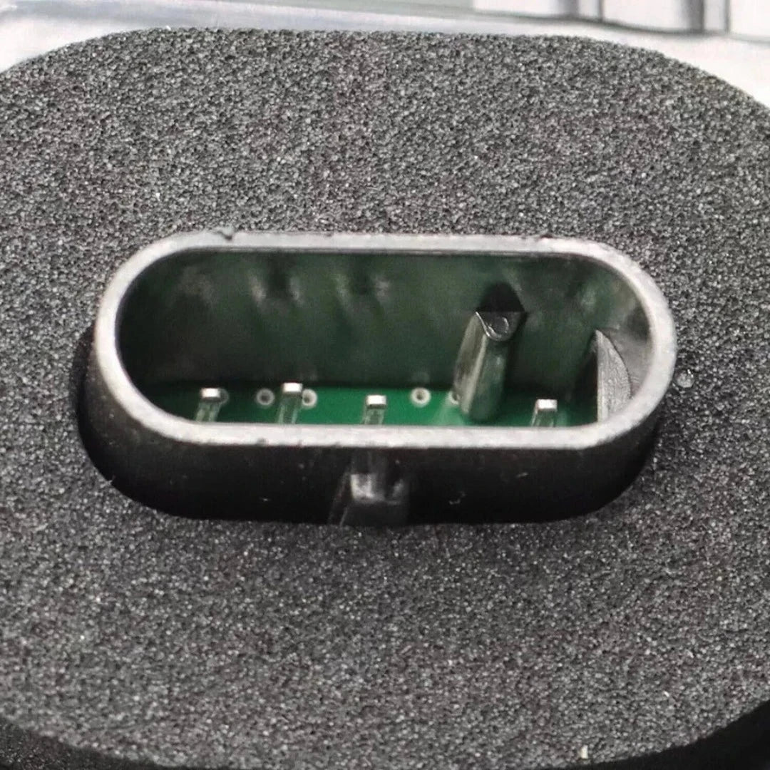 TEM-1502087-A For Tesla Model 3+Y Outer Tail Light Right (4 PIN)